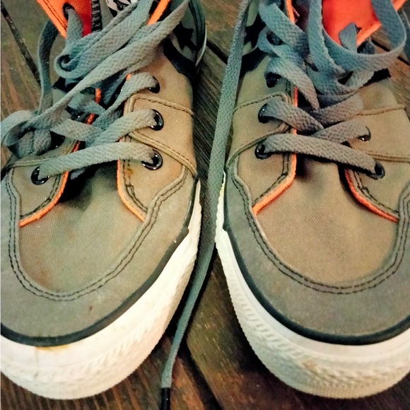 Converse All-Star Khaki Canvas Sz 10.5 preowned - Picture 11 of 15